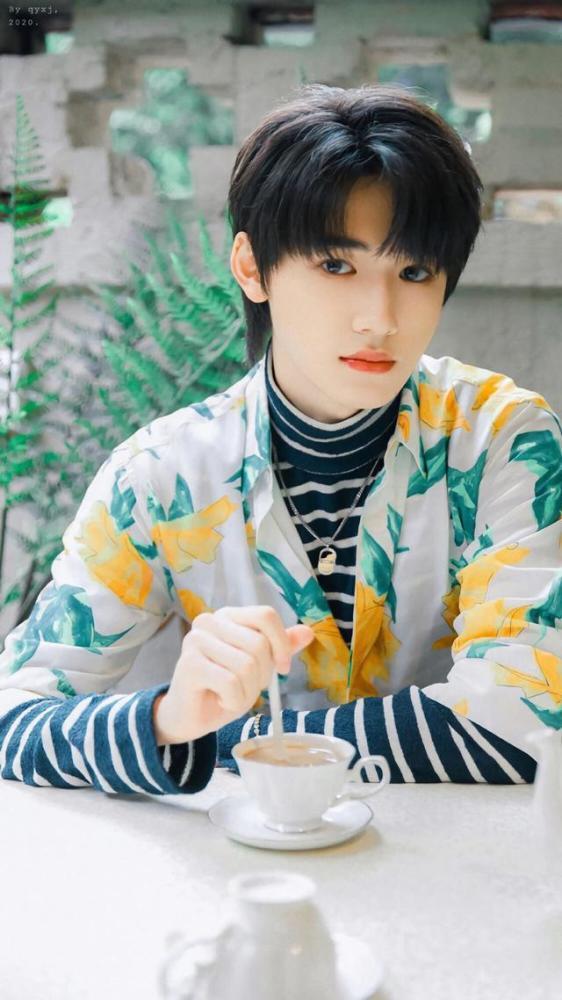 娱乐圈吃瓜爆料宋亚轩视频,娱乐圈幕后真相大揭秘 第2张 娱乐圈吃瓜爆料宋亚轩视频,娱乐圈幕后真相大揭秘 第2张